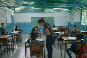 ¿Para qué alcanza el bajísimo salario de un maestro venezolano?