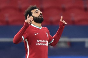 Salah para rato: El astro egipcio renovó contrato “a largo plazo” con el Liverpool