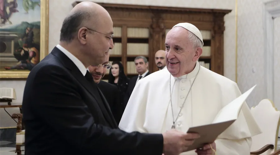 Visita del papa Francisco fue “una señal de paz y amor”, aseguró el presidente de Irak