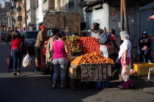 Ventas de frutas y hortalizas en Venezuela registran una caída en un 50% en lo que va de año