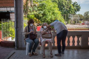 NYT: La gran crisis del coronavirus en Paraguay abre una oportunidad diplomática para China