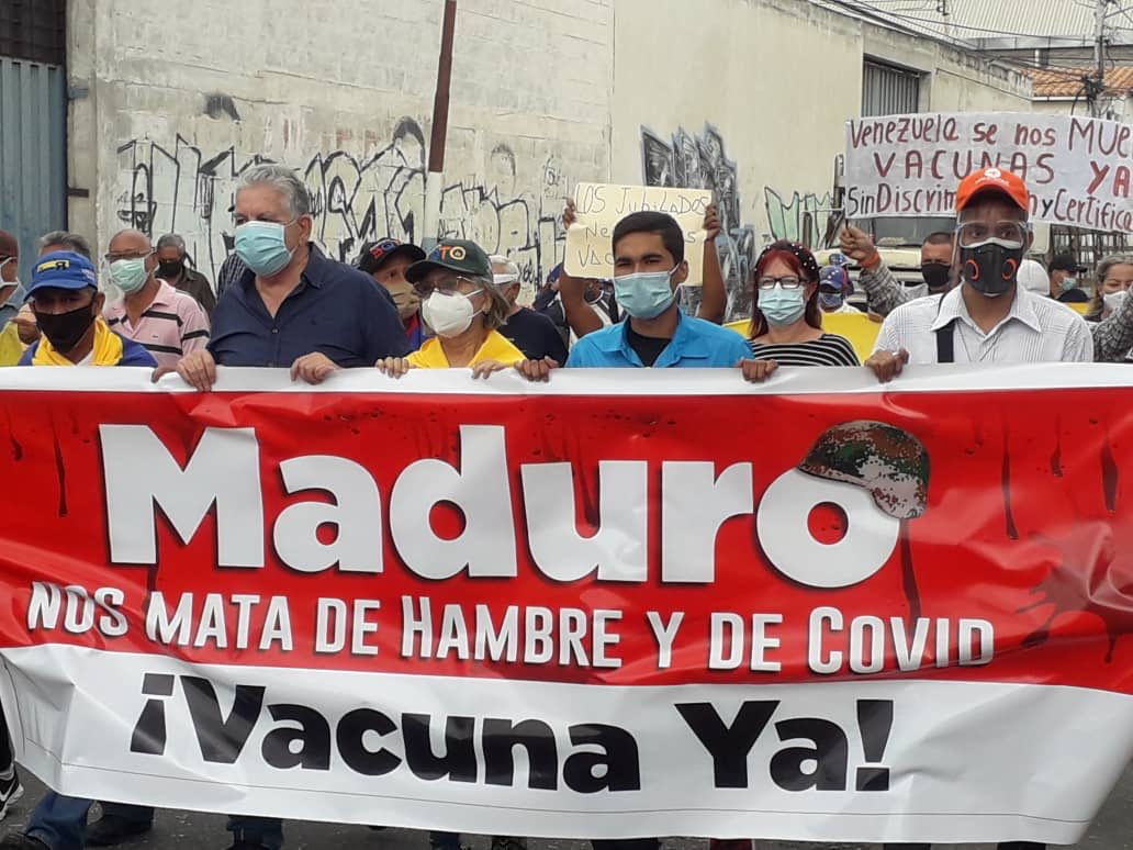 Alfredo Ramos se unió a la exigencia de todo un país: El ingreso de la vacunas (Imágenes)
