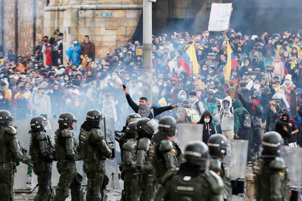 Duque y manifestantes retomaron acercamientos tras un mes de crisis en Colombia