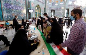 La jornada electoral se desarrolla con una baja participación en Irán