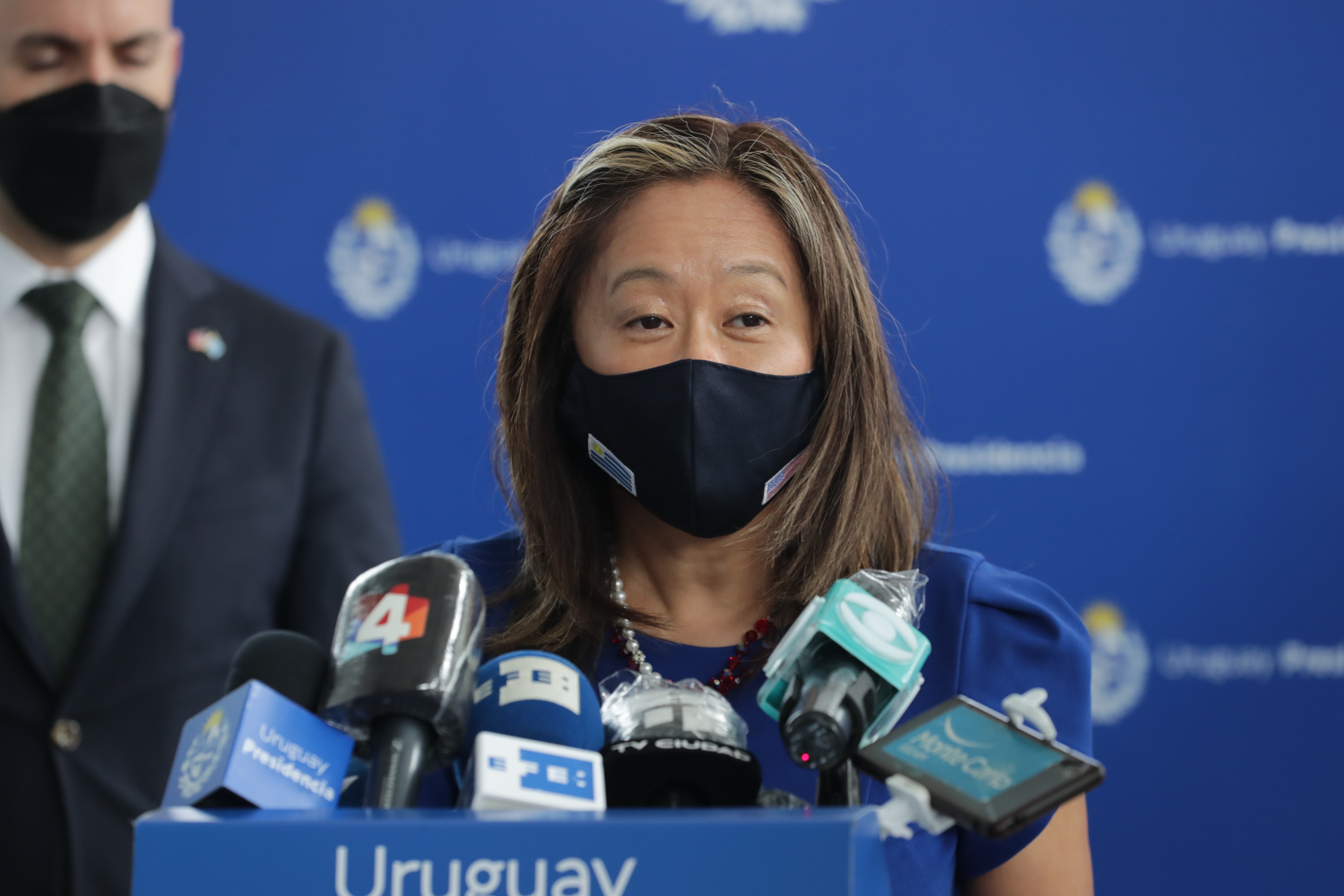 Julie Chung condenó las acusaciones a FundaRedes: Los ataques del régimen deben terminar