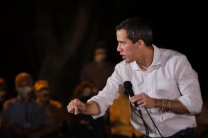 Juan Guaidó: El revocatorio es una opción que evaluaremos