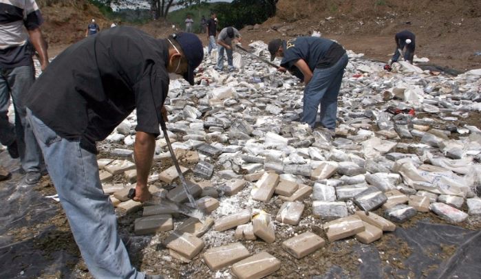 ¿Es el estrecho corredor de Centroamérica la autopista de las drogas hacia EEUU?