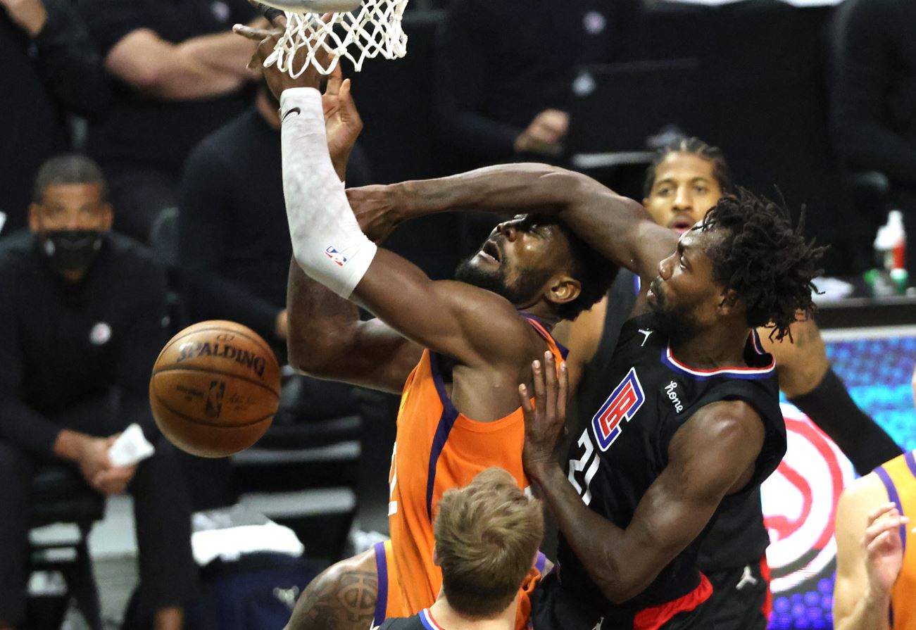 Nuevo escándalo en la NBA: La brutal pelea entre los fanáticos de los Clippers y Suns (Video)