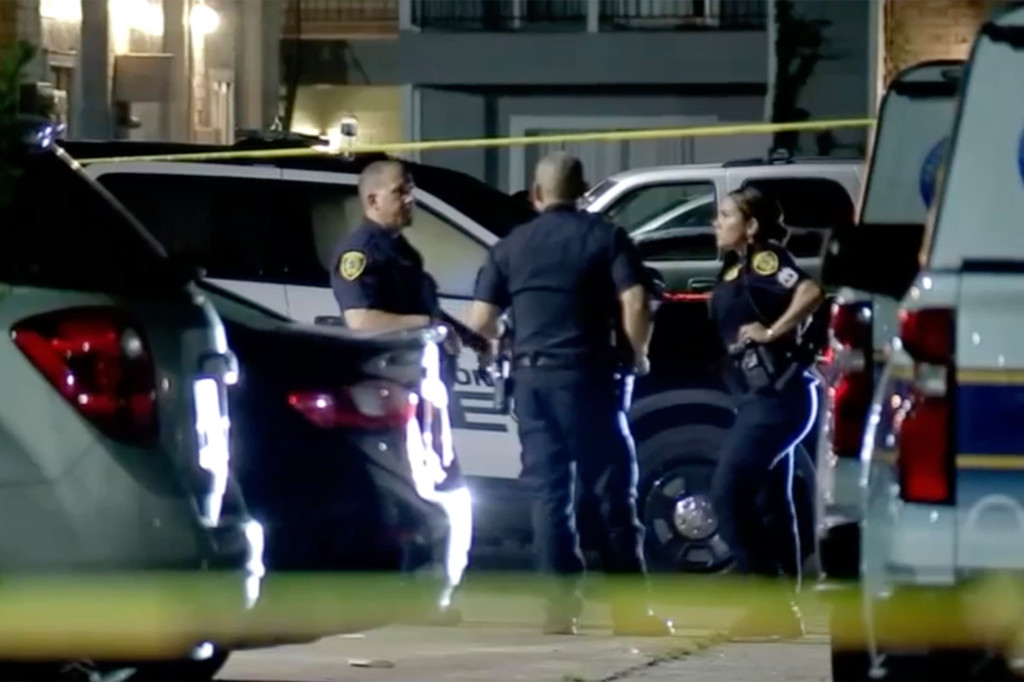Masacre en Texas: Niña se hizo la muerta después de que un sujeto enmascarado mató a su familia