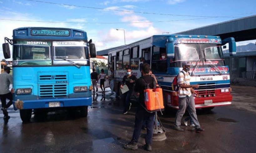 Transportistas de Aragua en crisis por gasolina: Más de 600 unidades detenidas