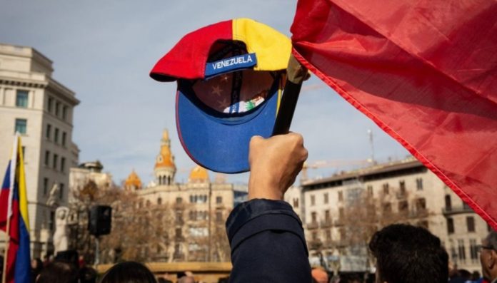 Venezolanos y colombianos lideraron como los trabajadores latinoamericanos que más cotizan en España