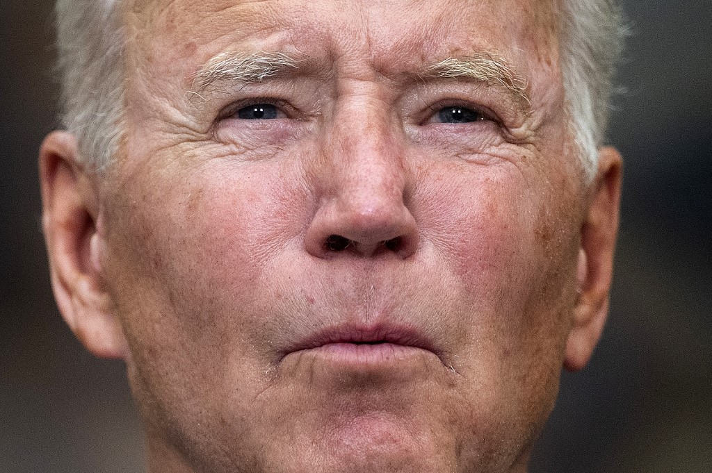 Biden destacó amenaza de atentado del Estado Islámico al justificar retirada de Kabul