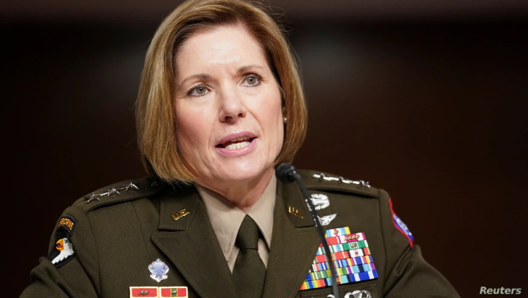 Biden nomina a la general Laura Richardson para dirigir el Comando Sur de EEUU
