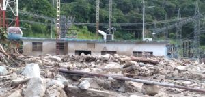 EN FOTOS: Subestación de Corpoelec en Tovar sufrió severos daños tras fuertes lluvias 