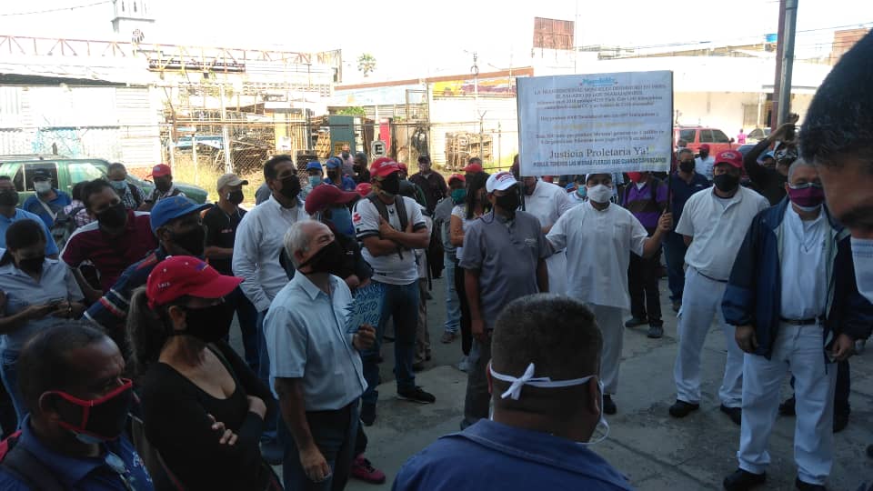 Trabajadores públicos de Lara se alzaron contra la dictadura: Reclaman salarios dignos y beneficios (Fotos)