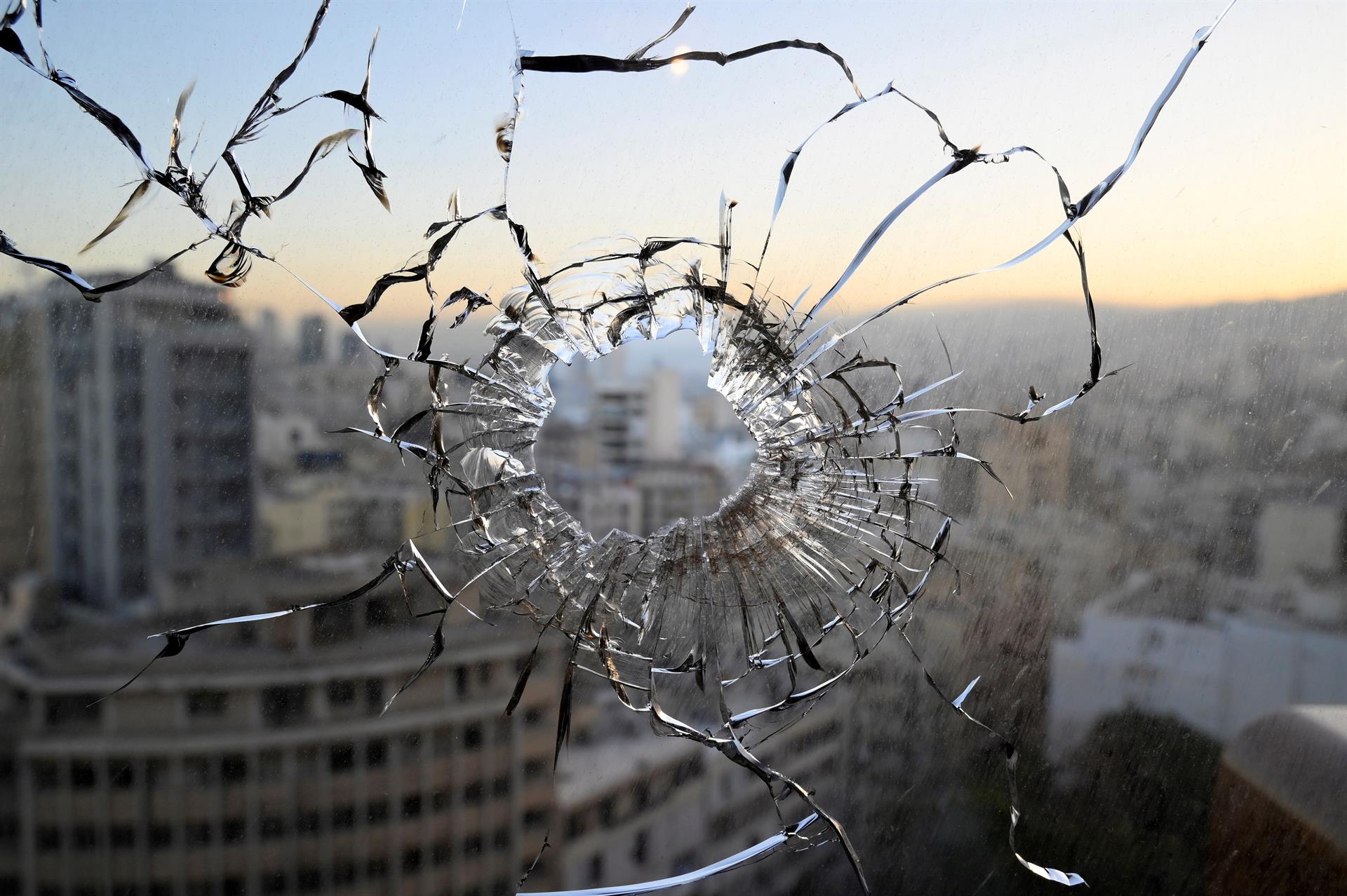 Tensa calma en Beirut tras registrase siete muertos durante una jornada de violencia y tiroteos