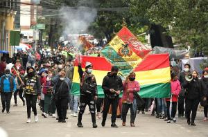 Protestas y paro en Bolivia obligan al gobierno a abrogar ley contra el terrorismo