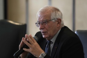 Borrell advierte que defender a Ucrania frente a Rusia “tiene un coste que hay que asumir”