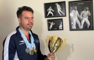 Venezolano quedó campeón nacional de esgrima en Argentina por segundo año consecutivo