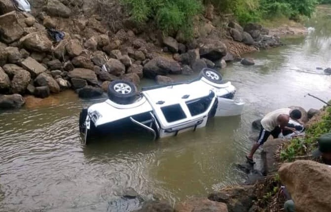 Alcalde de Puerto Píritu sufrió aparatoso accidente junto a su esposa e hijos