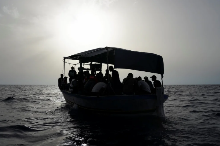 Familiares de los diez desaparecidos en la embarcación “Amiyah” exigen una búsqueda efectiva