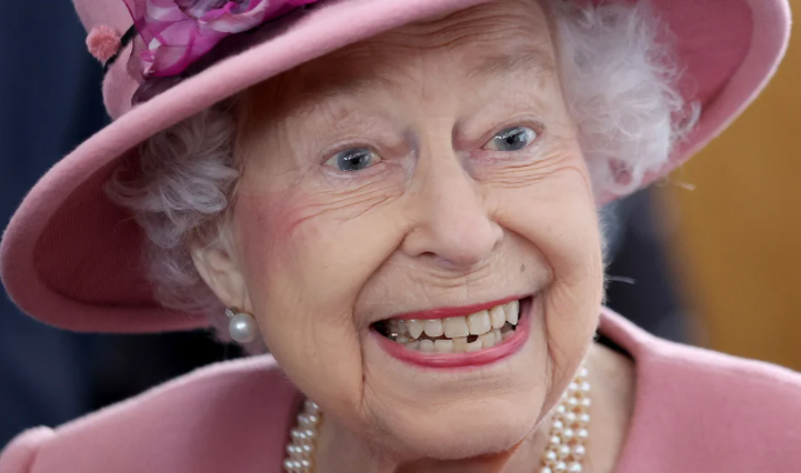 El deseo “inapropiado” de la reina Isabel II se hizo realidad (FOTO)