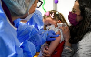 Escuelas de California tendrán acceso a los datos de vacunación de estudiantes