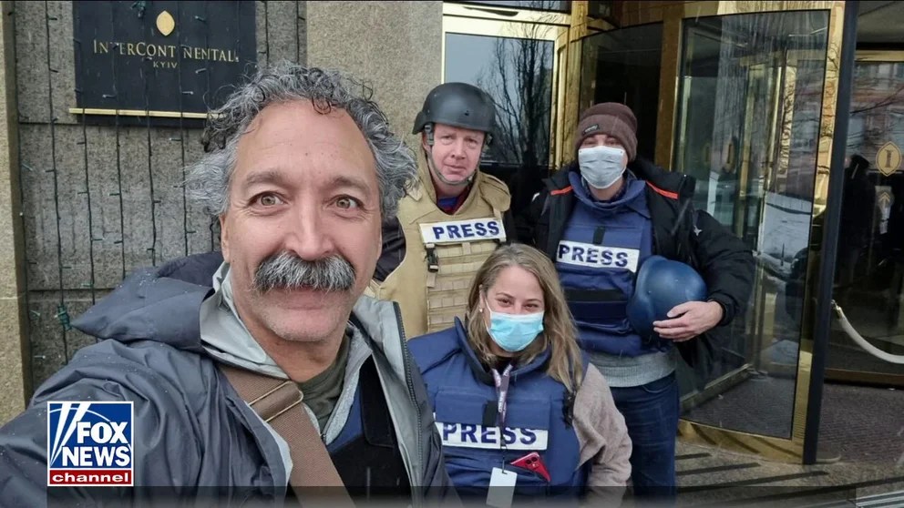 Camarógrafo de Fox News murió de un disparo en las afueras de Kiev, informó la cadena de EEUU