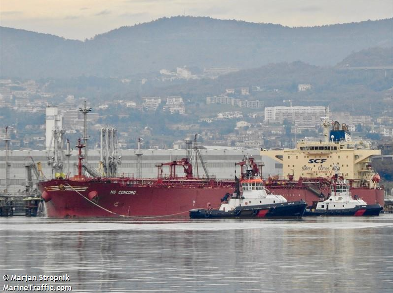 EEUU todavía no ha sancionado al petróleo ruso, pero los comerciantes ya lo evitan