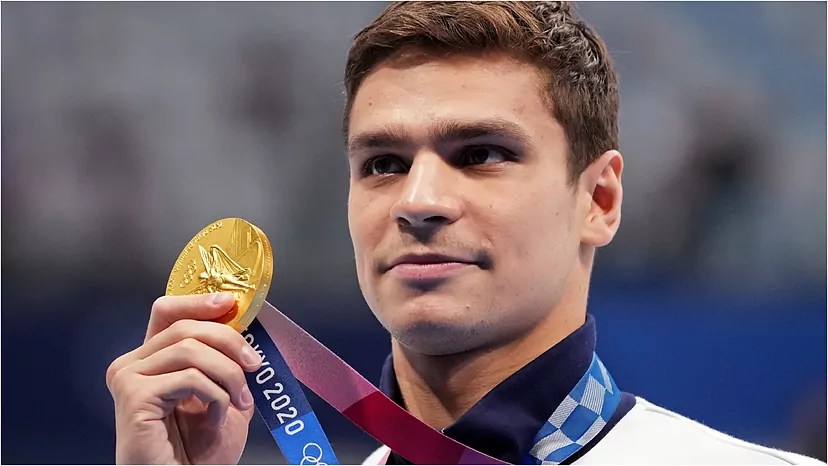 El campeón olímpico Rylov, suspendido por nueve meses por su apoyo público a Putin