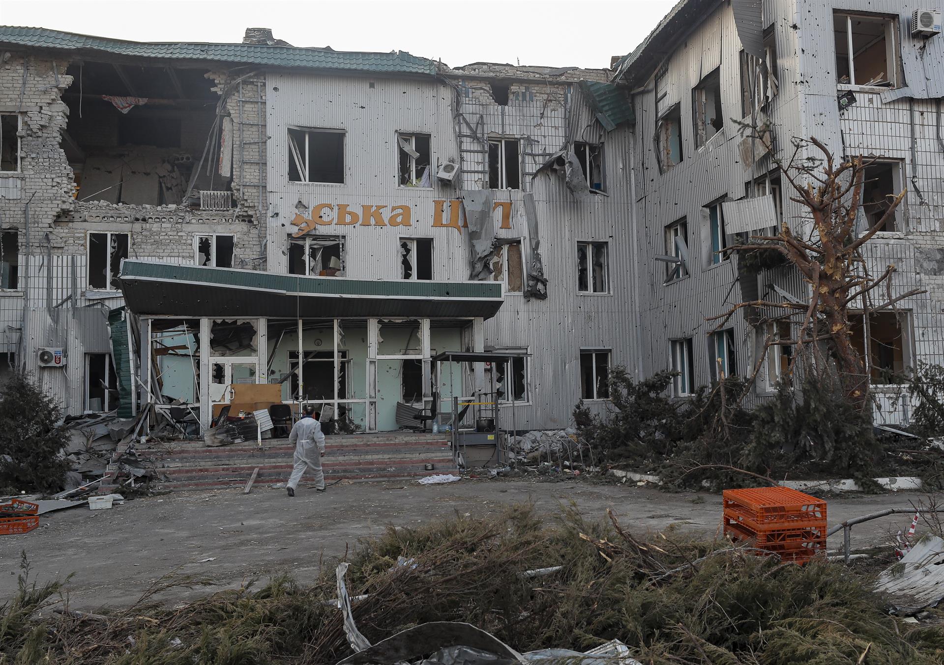 OMS: los ataques a instalaciones sanitarias en Ucrania ya superan el centenar