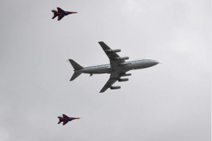 Cómo es el avión del “día del juicio final” con el que Putin lanzará una advertencia a Occidente