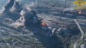 Impactante VIDEO: Momento en que una bomba de vacío rusa destruyó lo que quedaba de Mariúpol