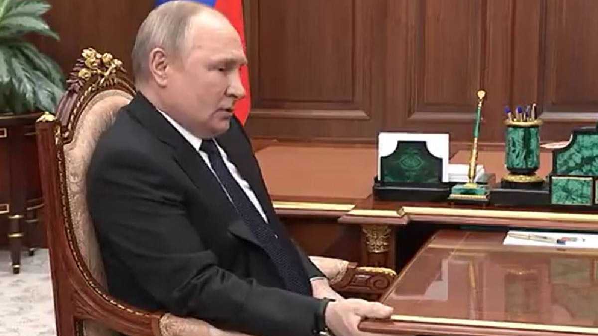 Un exagente de la KGB dice que Putin padece Parkinson y “demencia” en etapa temprana