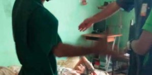 Abuela con signos de maltrato y desnutrición fue encerrada dentro de su casa en Barquisimeto
