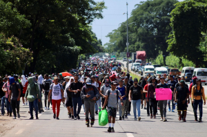 Hallaron a 11 migrantes venezolanos encerrados en una casa al norte de México