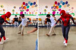 Una inusual maestra se disfrazó de Spider-Man para enseñarle a sus alumnos a bailar cumbia (VIDEO)