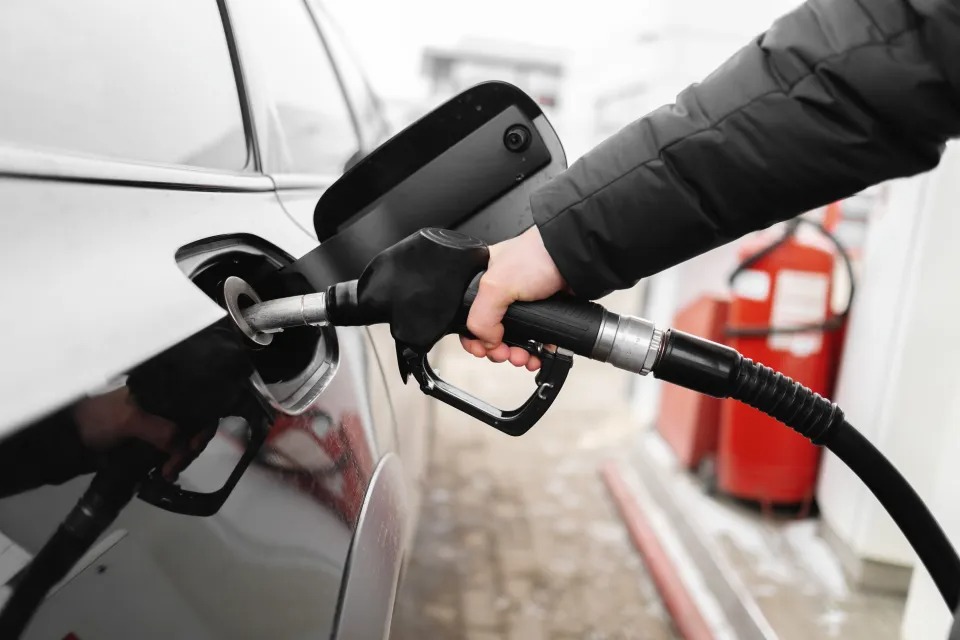La razón que podría desencadenar que el precio de la gasolina en EEUU suba a 10 dólares