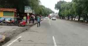La gente se quedó varada en las paradas: el transporte urbano en Barinas se quedó sin combustible
