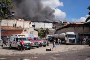 Delcy Eloína afirmó que incendio del Ivss en Antimano “fue provocado” (VIDEO)