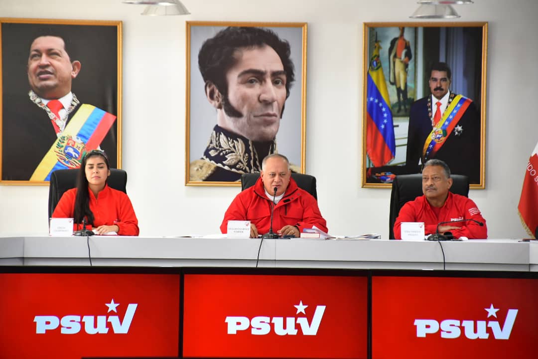 Diosdado Cabello acusó a Alberto Fernández de “secuestrar” el avión venezolano-iraní