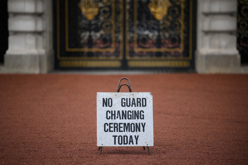 El comunicado con el que el Palacio de Buckingham anunció el estado de salud de la reina Isabel II