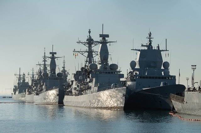 La Otan vigila a un grupo de buques de guerra rusos en el mar del Norte