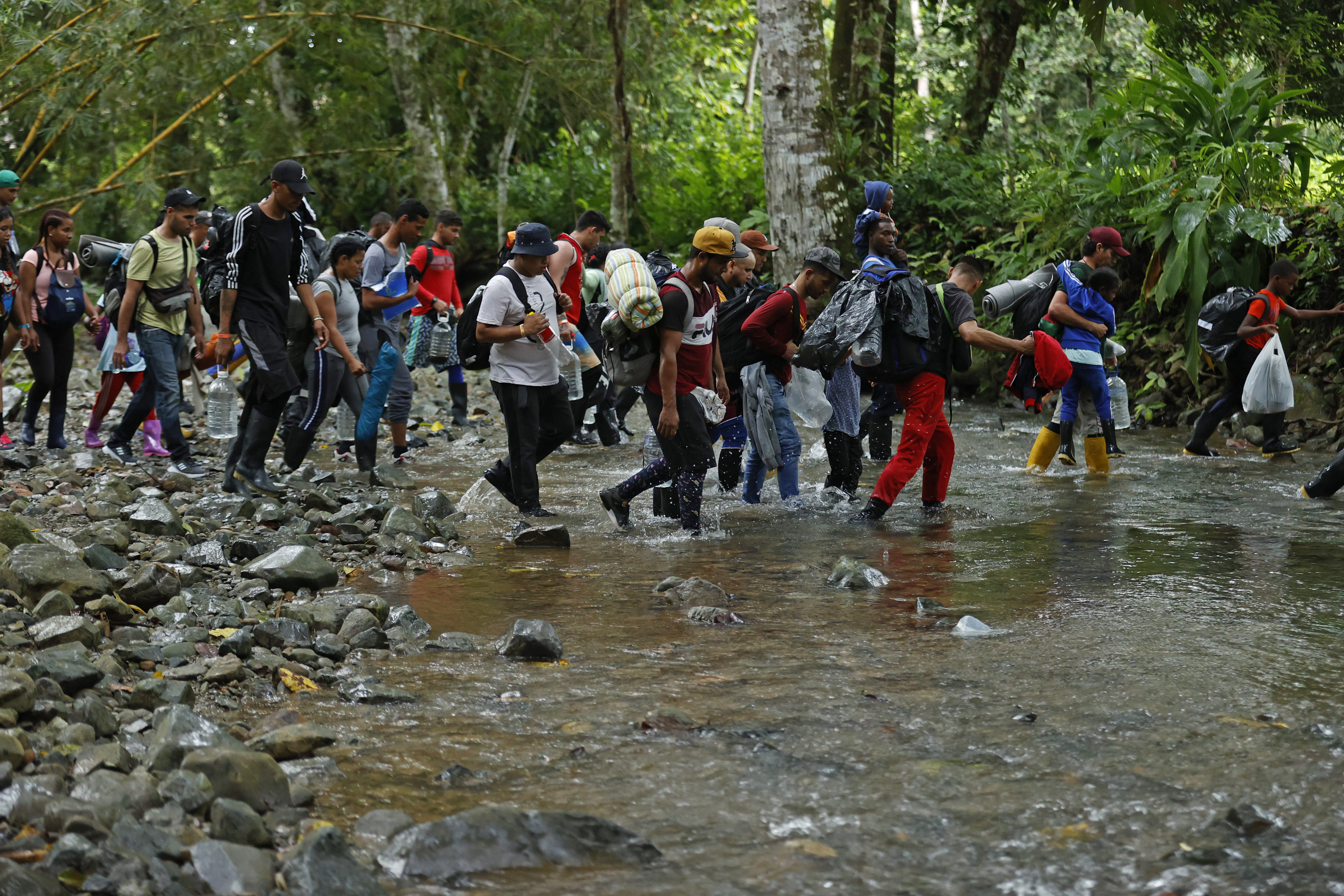 Panamá pidió ayuda para gestionar ola de migrantes, la mayoría venezolanos