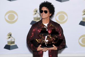 Por qué Bruno Mars renunció a competir en la próxima edición de los Grammy