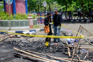 Autoridades de Indonesia rebajan a 125 los muertos en tragedia de fútbol por “error en el registro” en hospitales