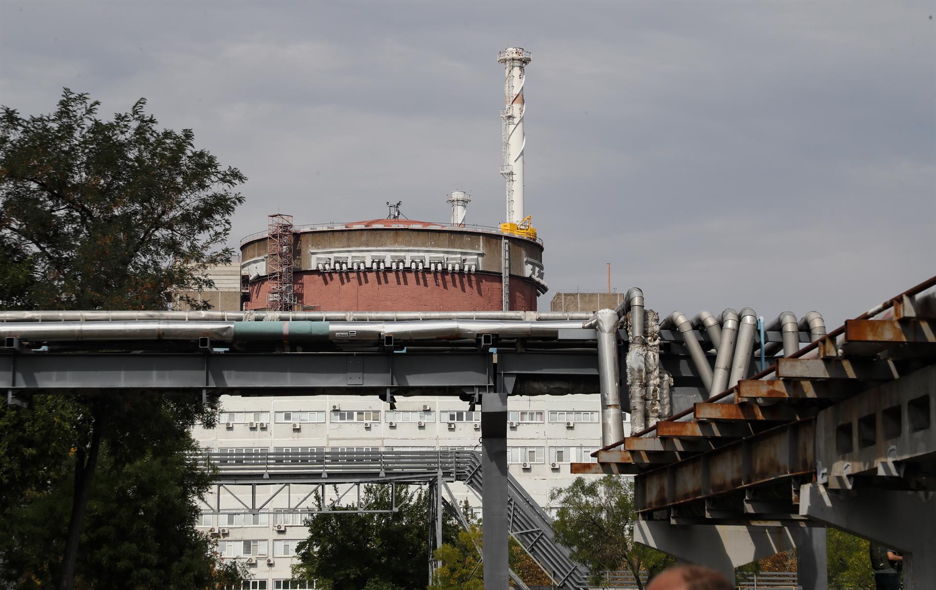 Invasores prorrusos niegan planes de abandonar la planta nuclear de Zaporiyia