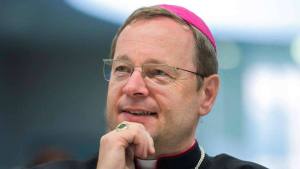 Los obispos alemanes seguirán bendiciendo parejas homosexuales y descartan el disentimiento