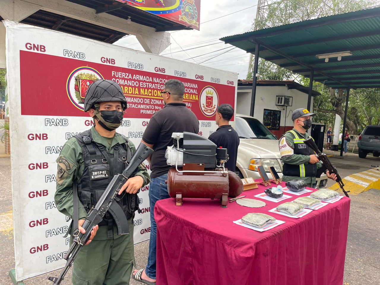 Detienen a dos sujetos e incautan cuatro kilogramos de presunta droga en Táchira