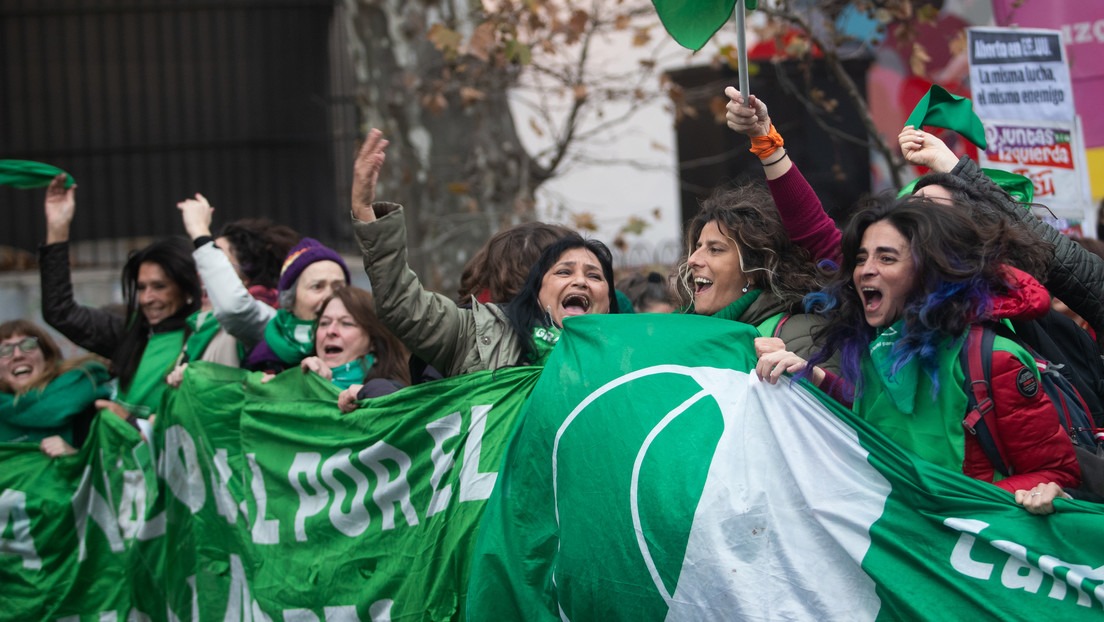 Polémica en Argentina: Venezolana tuvo un aborto espontáneo y enfrenta 30 años de prisión